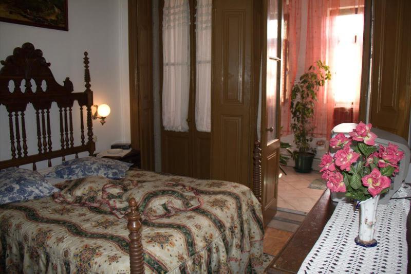 Hospedaria Do Bonfim Casa de hóspedes
